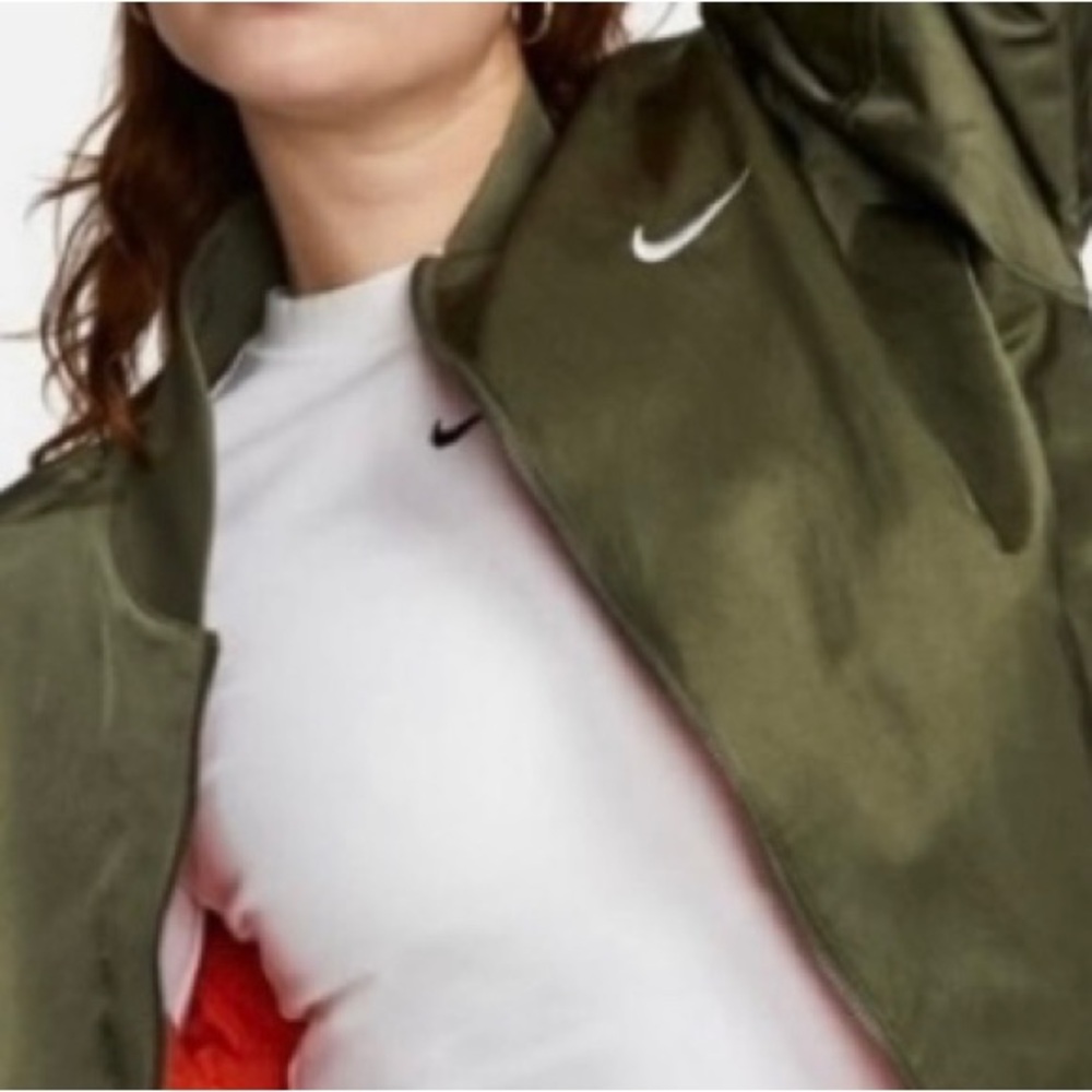 NWT Nike Loose Fit Reversible Jacket Plus Size 2X - Picture 3 of 15